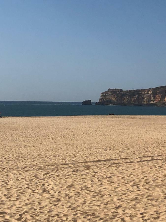 Lua Do Mar - T2 - Piscina - Fte Ao Mar- Central Nazaré Esterno foto